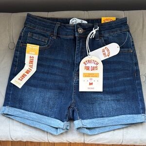 Blue High-Waisted Jean Shorts with Cuffed Hem